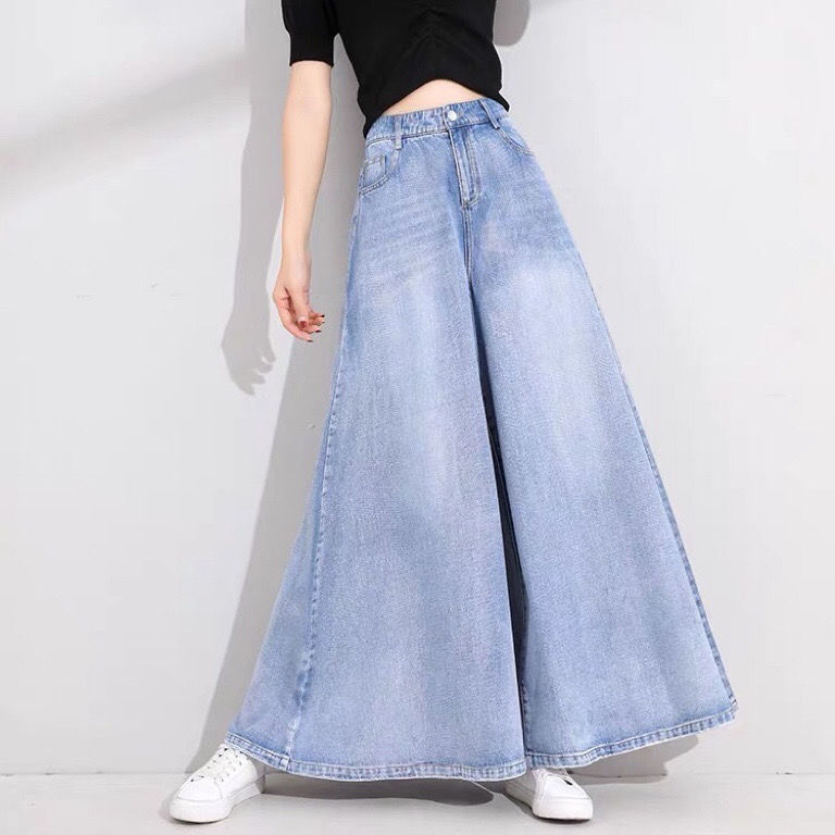 Julia Jupe en jean